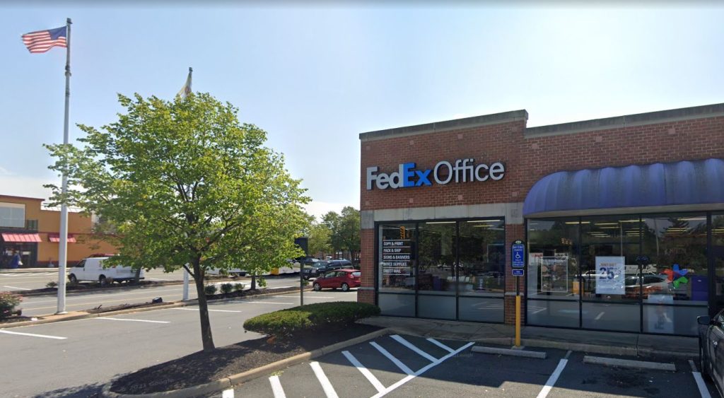 FedEx Office Greenbriar Town Center | Fairfax, VA