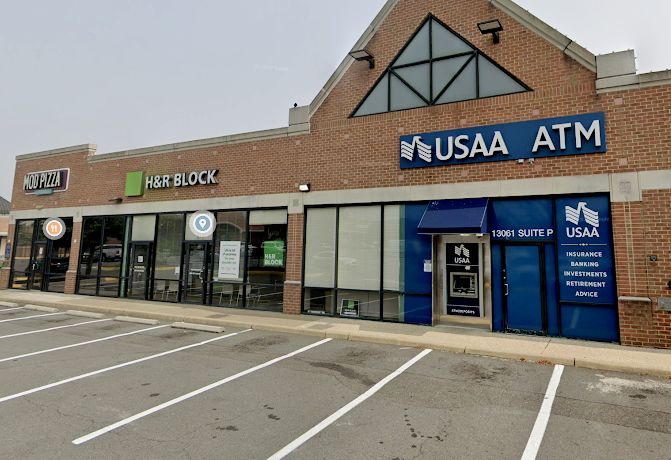 USAA Federal Savings Bank Greenbriar Town Center | Fairfax, VA